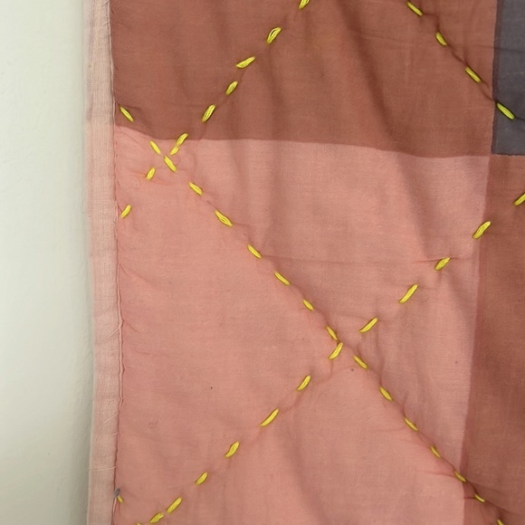 Abhi Patchwork Print Taspestry - Picture 4 of 8